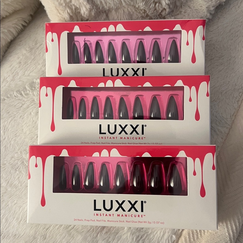 3 SETS OF LUXXI PRESS IN NAILS BRAND NEW INSTANT MANICURE RETAILS $16 each